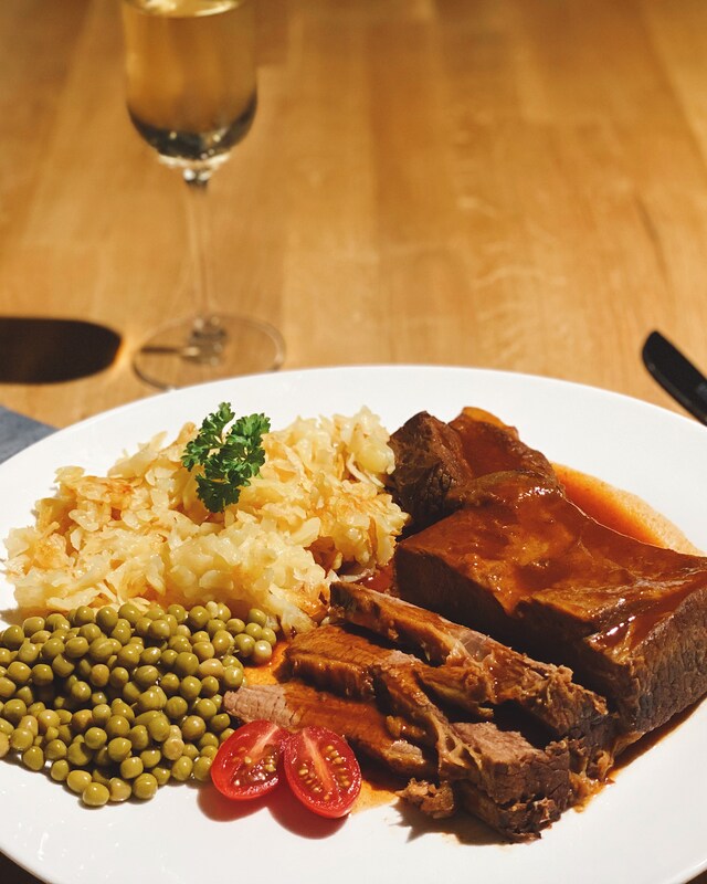 Beef Brisket mit Soße, 900 g