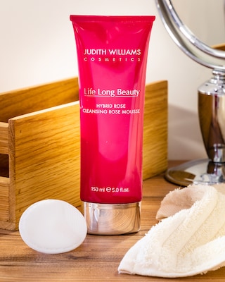 Hybrid Rose Cleansing Mousse