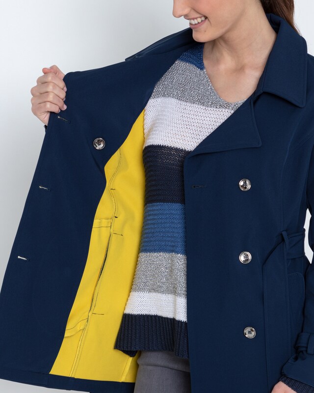 Softshell Trenchcoat mit Reverskragen hier online Softshell Trenchcoat mit Reverskragen hier online
