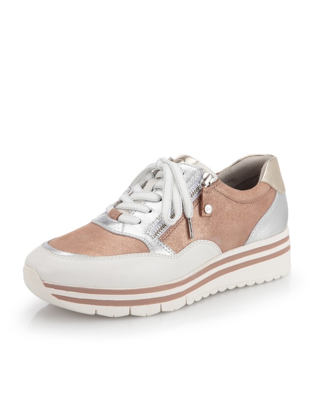 Sneaker im Materialmix