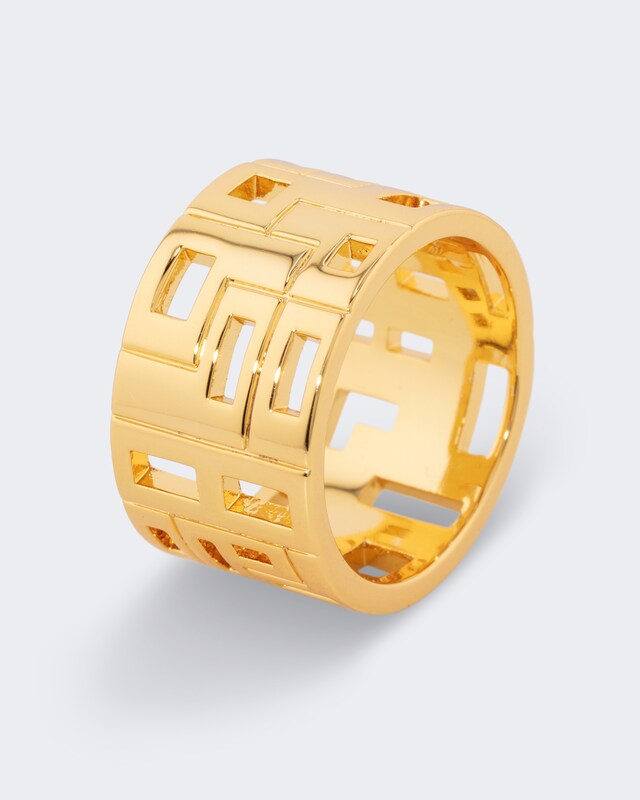 Ring in durchbrochenem Design