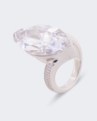 Ring mit Zirkonia