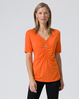 Shirt mit Brosche