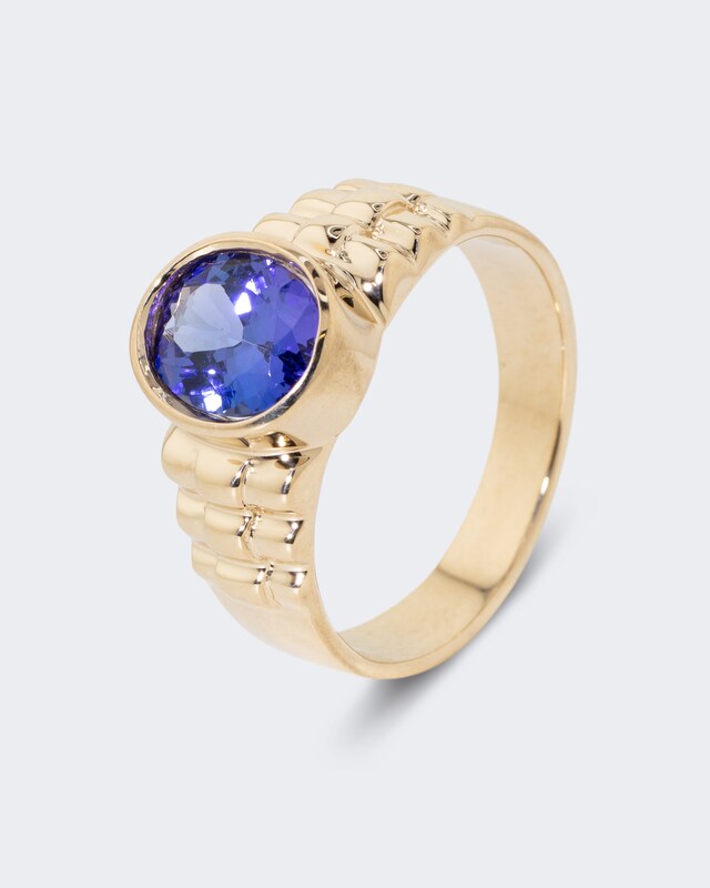 Ring mit Tansanit AAAA+