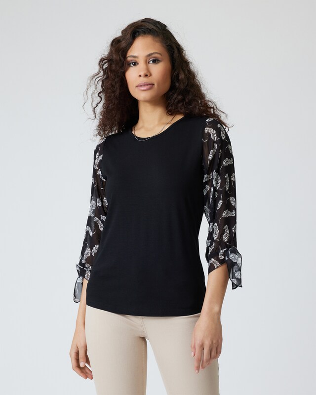 Shirt mit bedrucktem Arm
