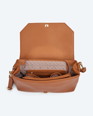 Überschlagtasche im Flechtdesign
