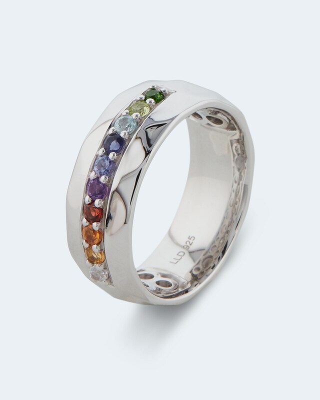 Ring mit Edelsteinmix