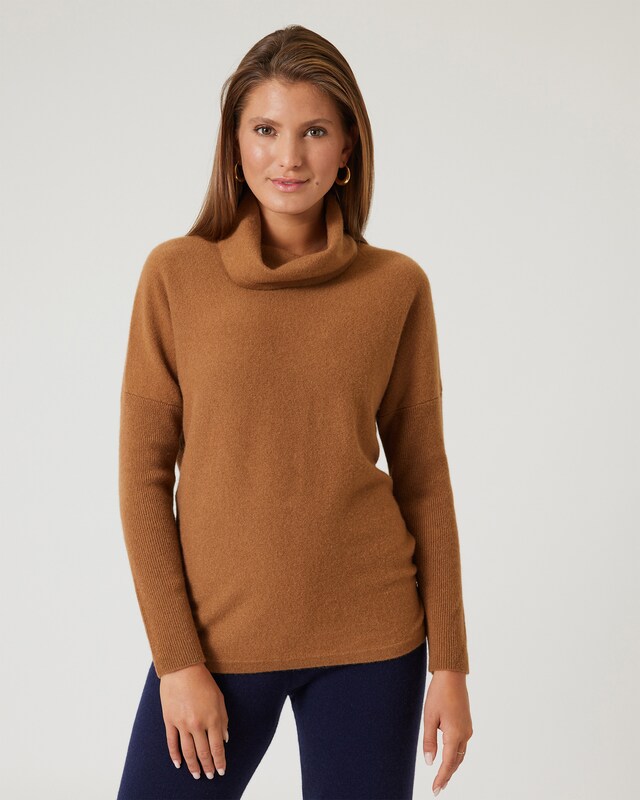 Pullover mit weitem Rollkragen