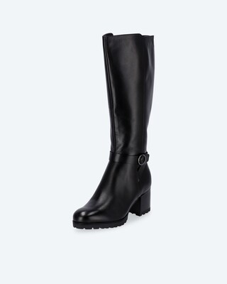 Stiefel mit Zierriemen