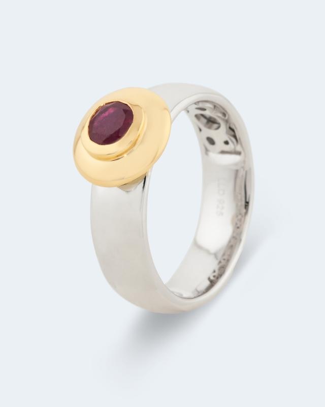 Bicolor-Ring mit Rubin