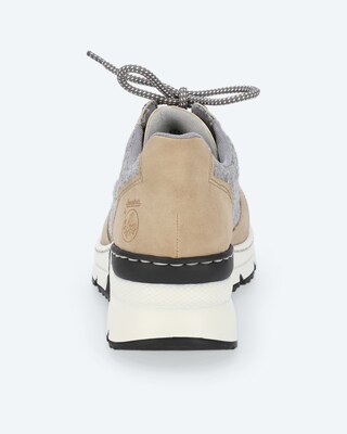 Sneaker mit Keilabsatz
