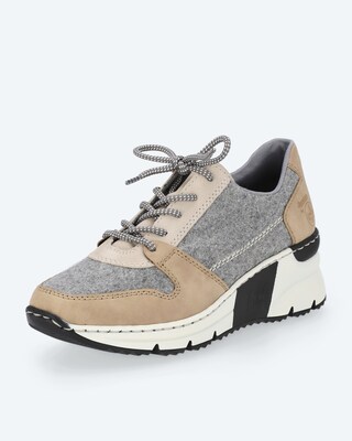 Sneaker mit Keilabsatz