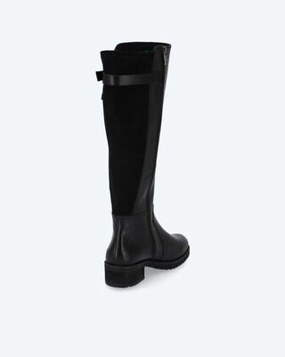Stiefel mit Gürteldeko