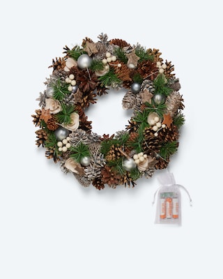 Weihnachtlicher Kranz mit LEDs