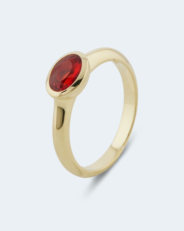 Ring mit Cherry Opal