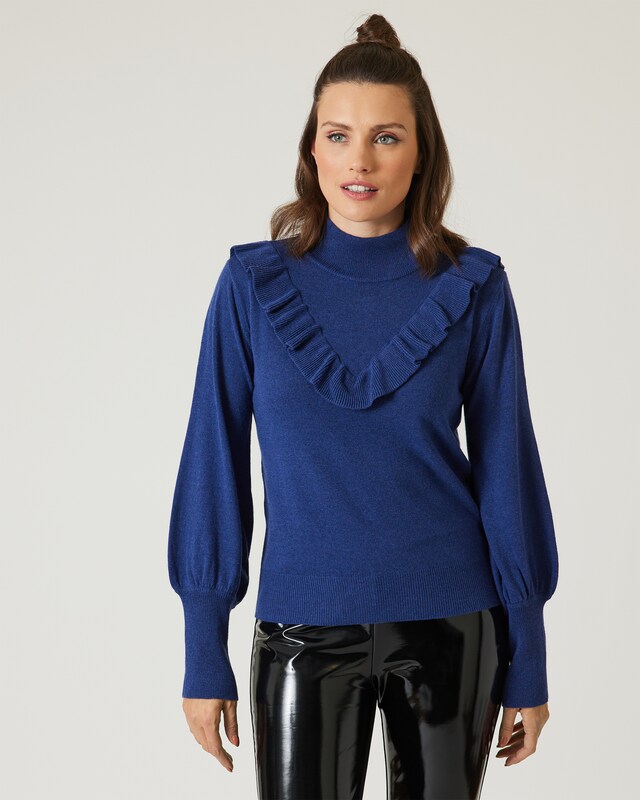 Pullover mit Rüschen