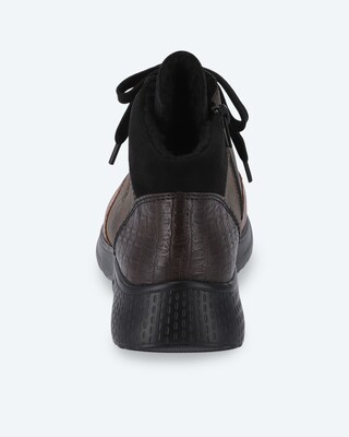 Sneaker knöchelhoch