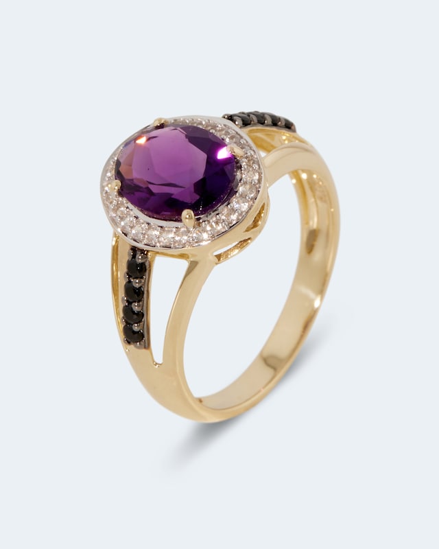 Ring mit Amethyst