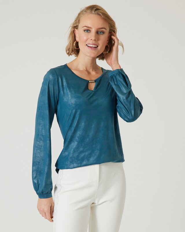 Lederoptik-Shirt mit Keyhole