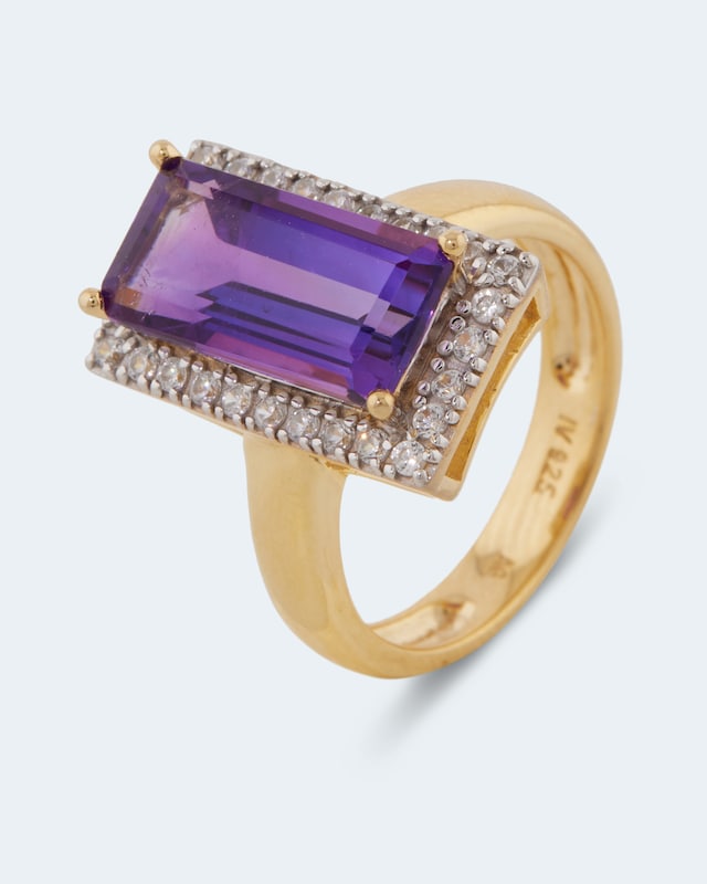 Ring mit Amethyst