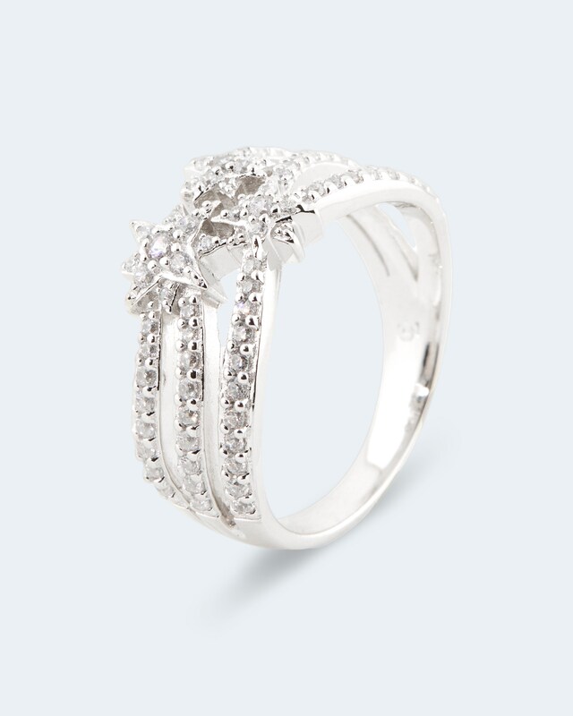 Ring mit Zirkonia