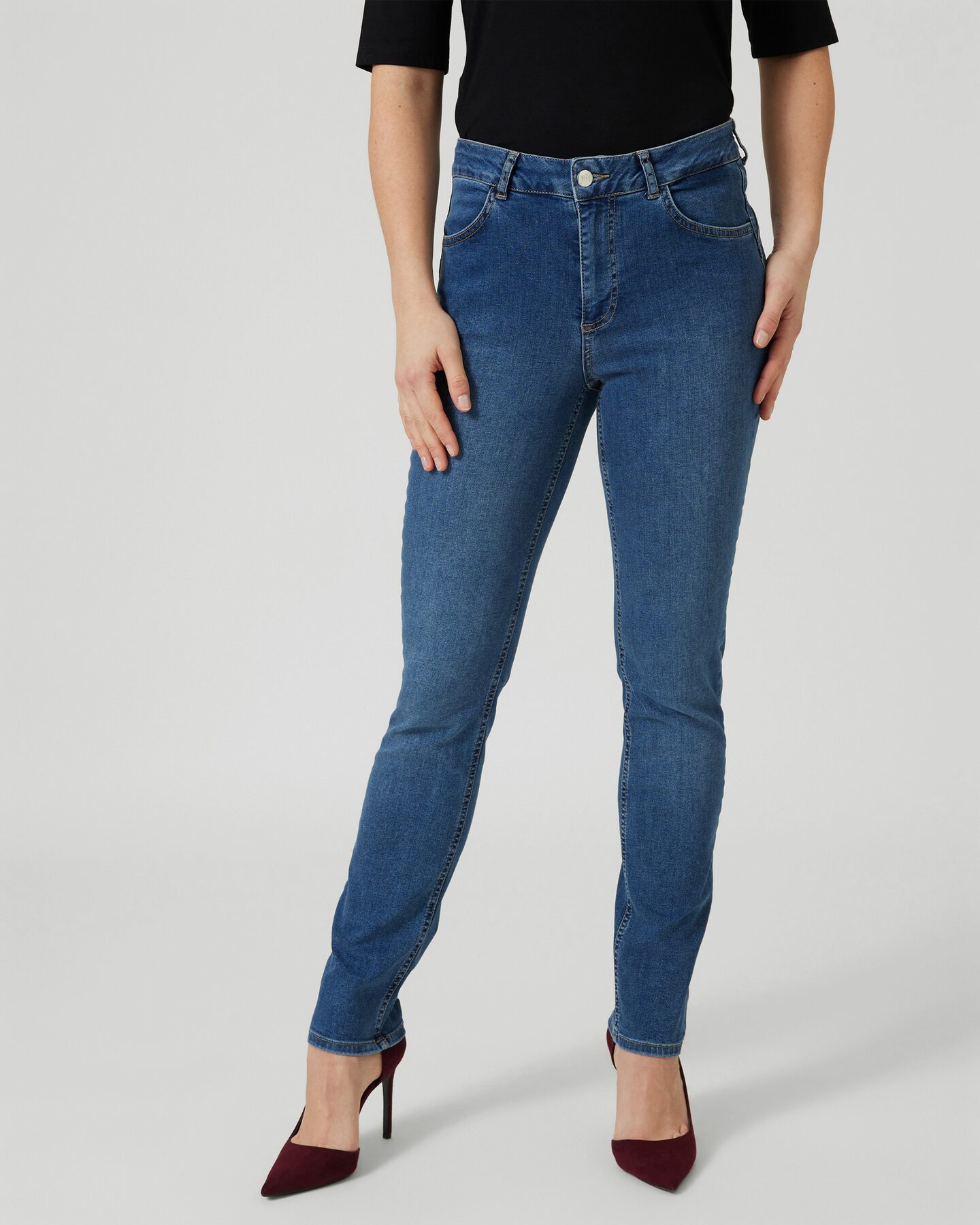 Produktabbildung für Jeans im 4-Pocket-Stil
