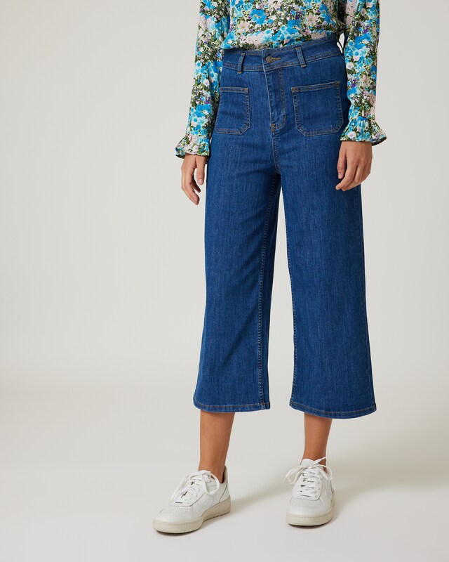 Culotte-Jeans mit Taschen