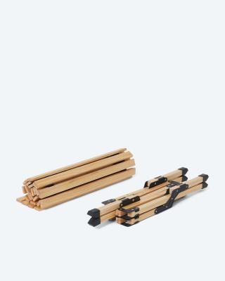 Faltbarer Holz-Tisch