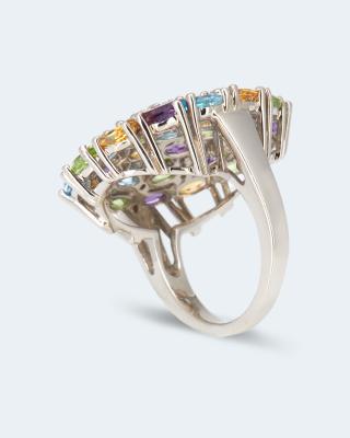 Ring mit Multicolor-Edelsteinen