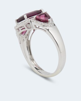 Ring mit Rhodolith und Zirkon