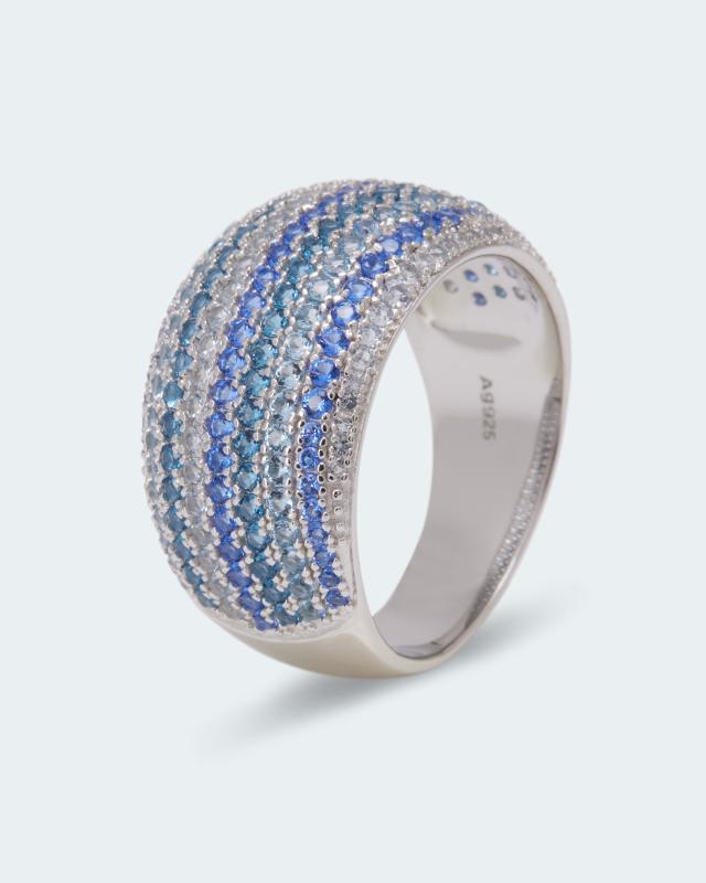Produktabbildung für Ring mit Kristallen