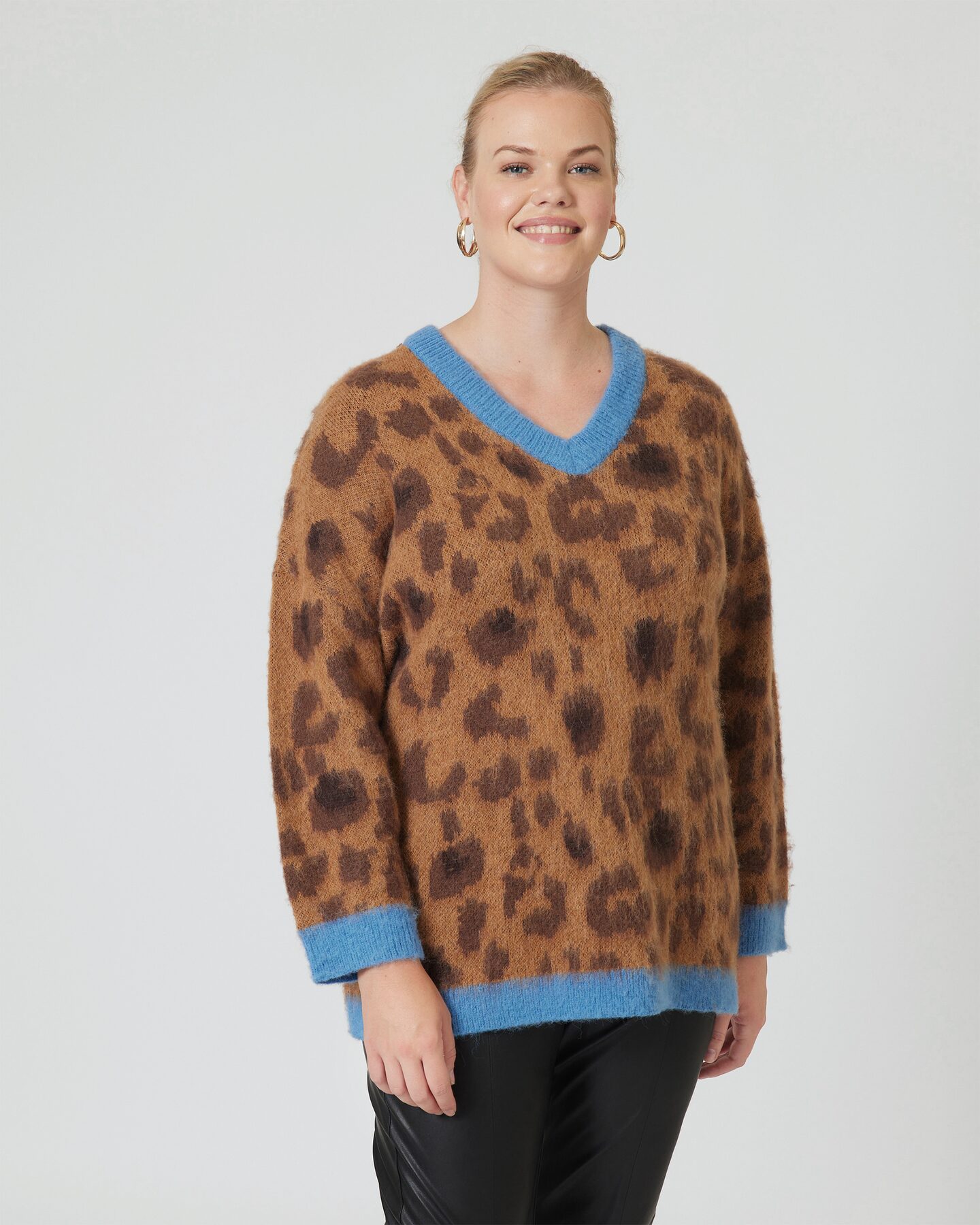 Produktabbildung für Pullover "Animal" mit Wolle