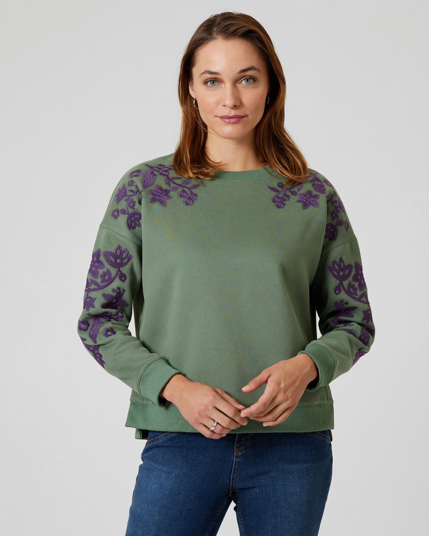Produktabbildung für Sweatshirt mit Blumenemblem