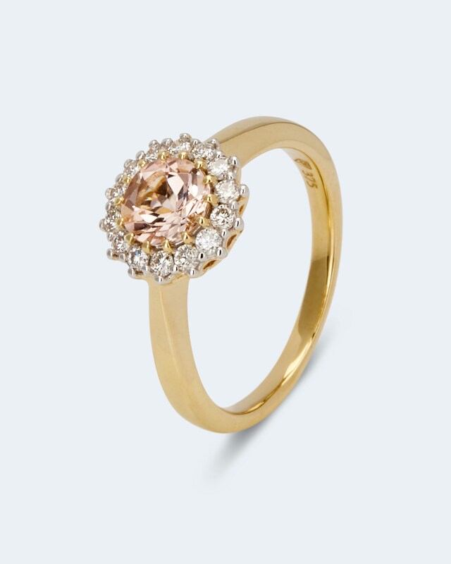Ring mit Morganit & Brillanten