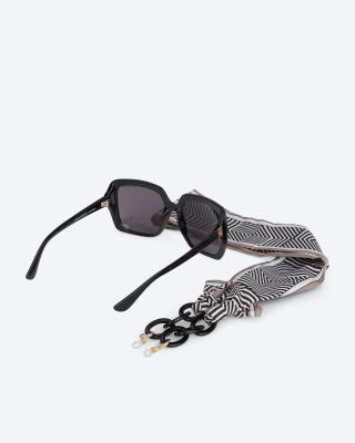 Sonnenbrille mit Tuchkette