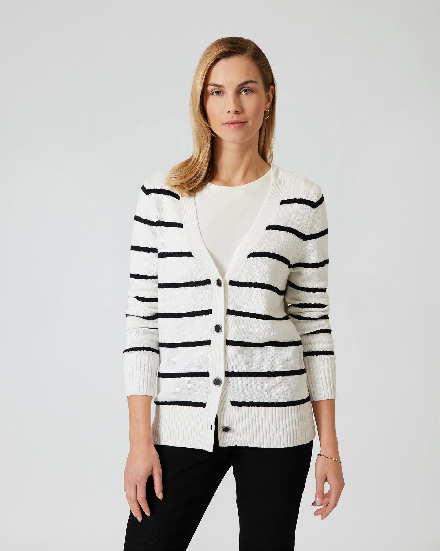 Produktabbildung für Strickcardigan im Streifendesign