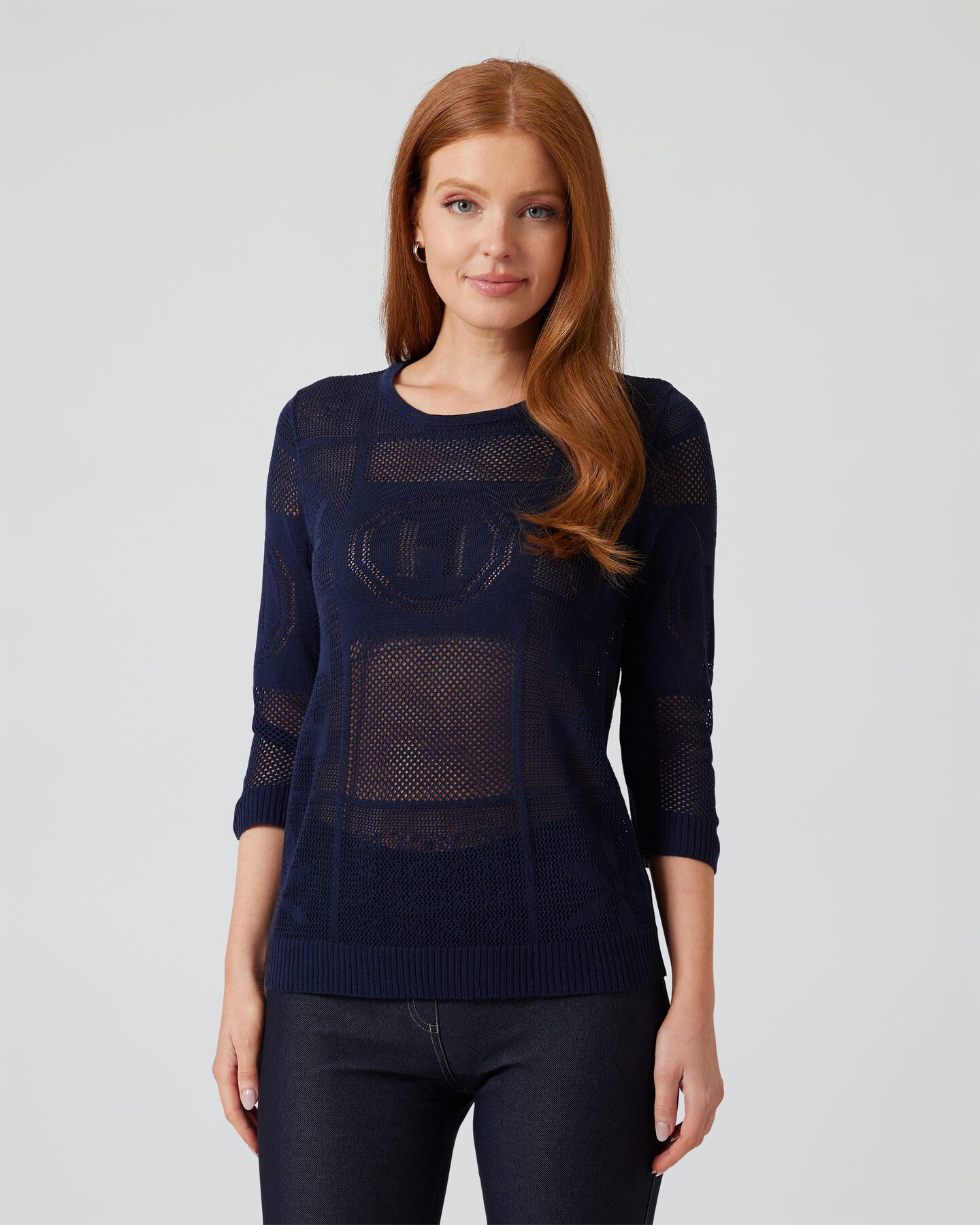 Produktabbildung für Pullover mit Lochmuster