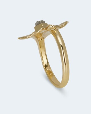 Goldring mit Rohdiamant