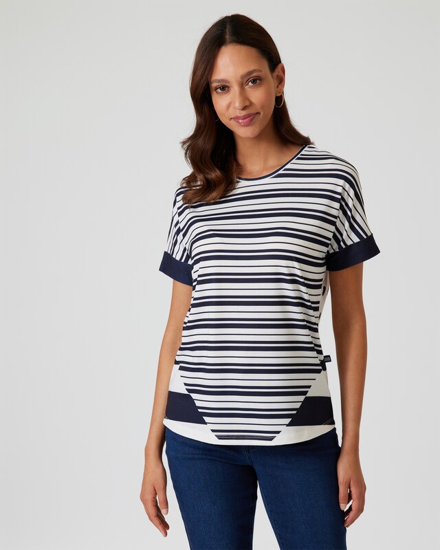 T-Shirt im Mustermix