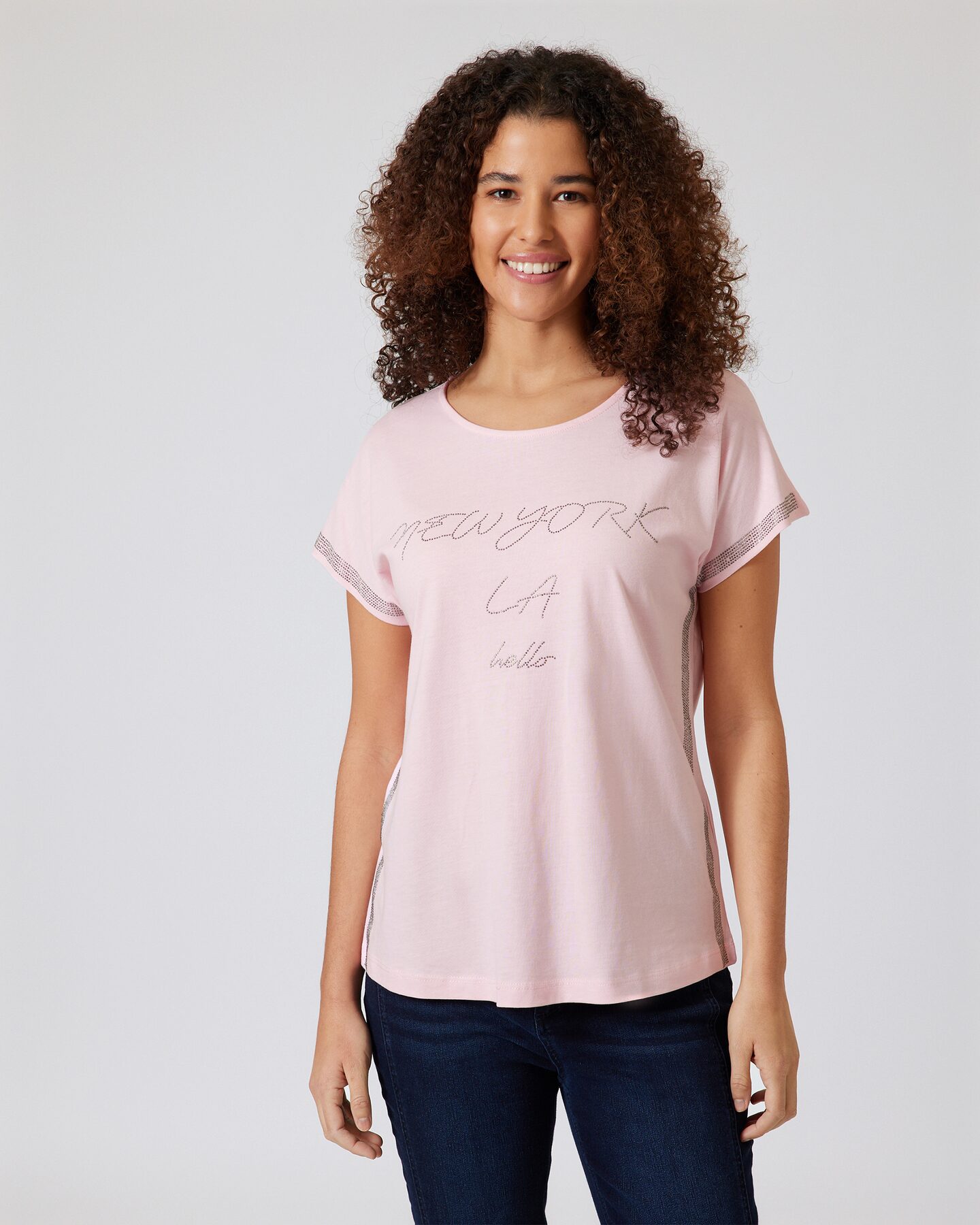 Produktabbildung für Shirt mit Schriftzug