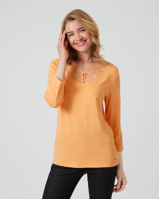 Produktabbildung für Shirt mit Spitzeneinsatz