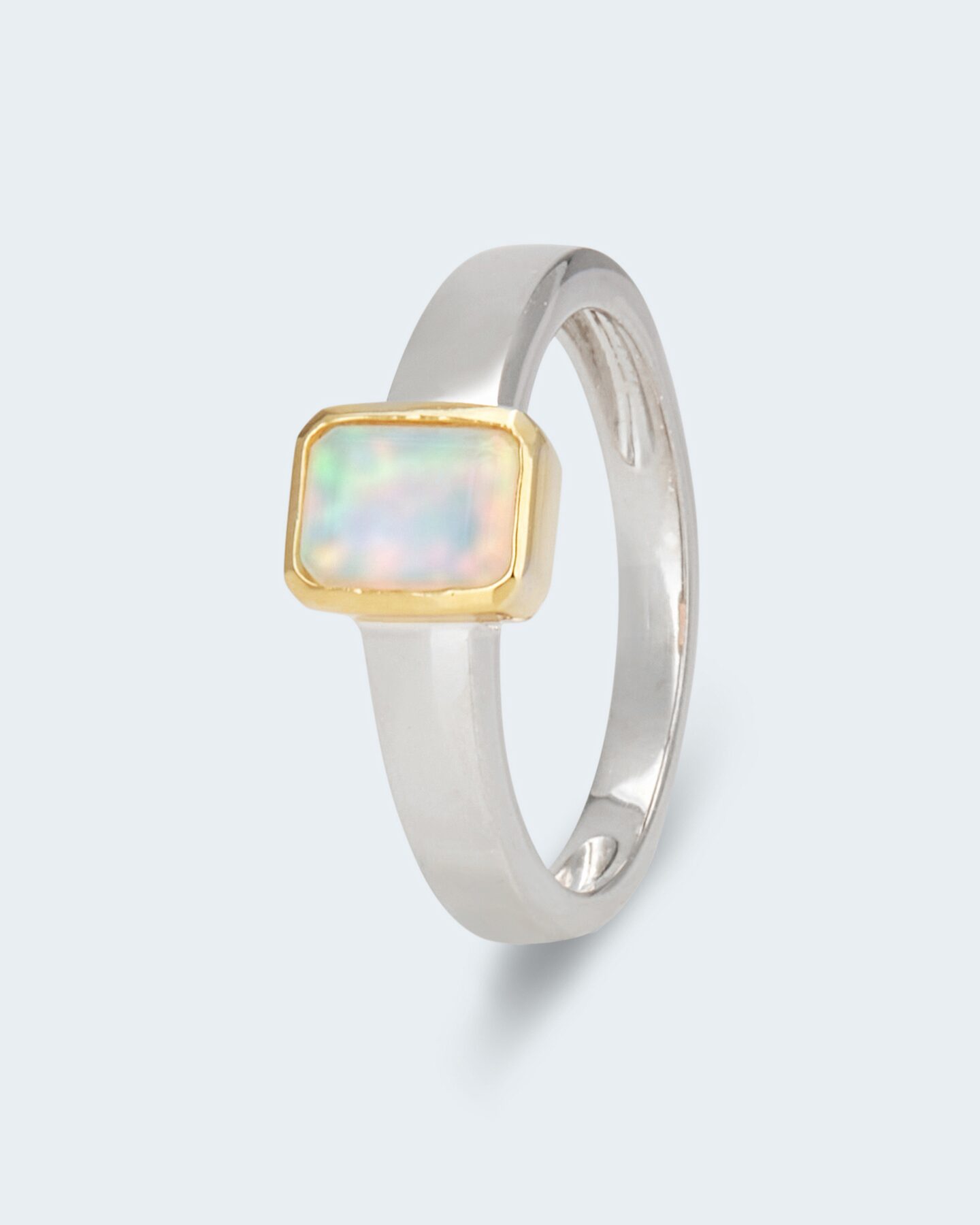 Produktabbildung für Bicolor-Ring mit äthiopischem Opal