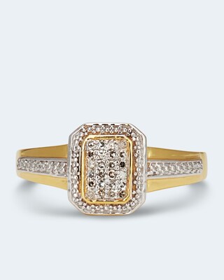 Ring mit Diamanten