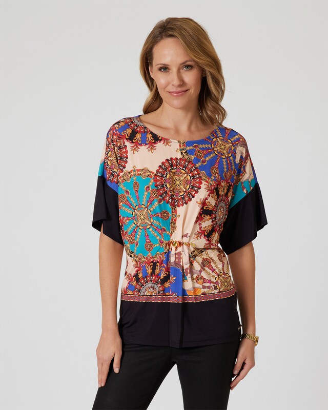 Shirt mit Druck & Steinverzierung