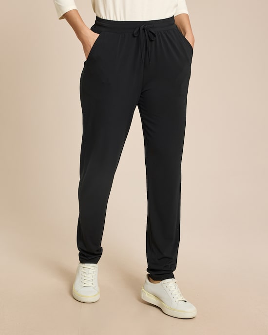 Produktabbildung für 24-Stunden-Hose "Modern Basic"