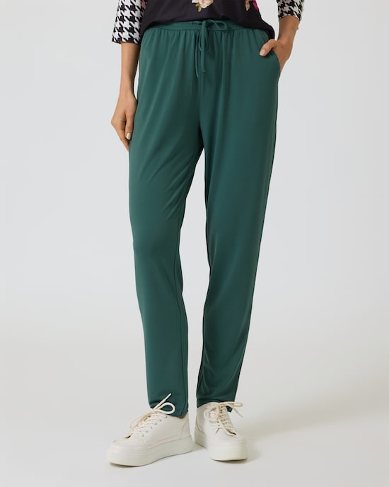 Produktabbildung für 24-Stunden-Hose "Modern Basic"