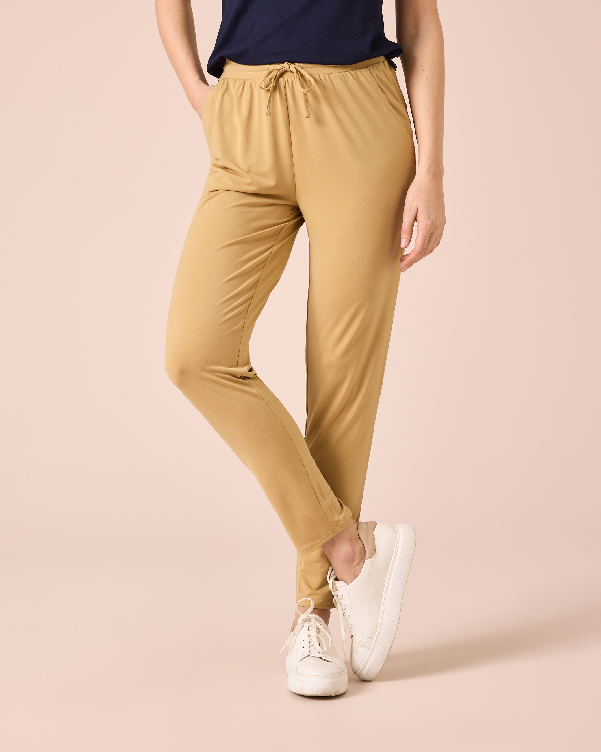 Produktabbildung für 24-Stunden-Hose "Modern Basic"