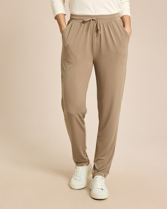 Produktabbildung für 24-Stunden-Hose "Modern Basic"