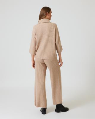Strick-Set Pullover und Hose