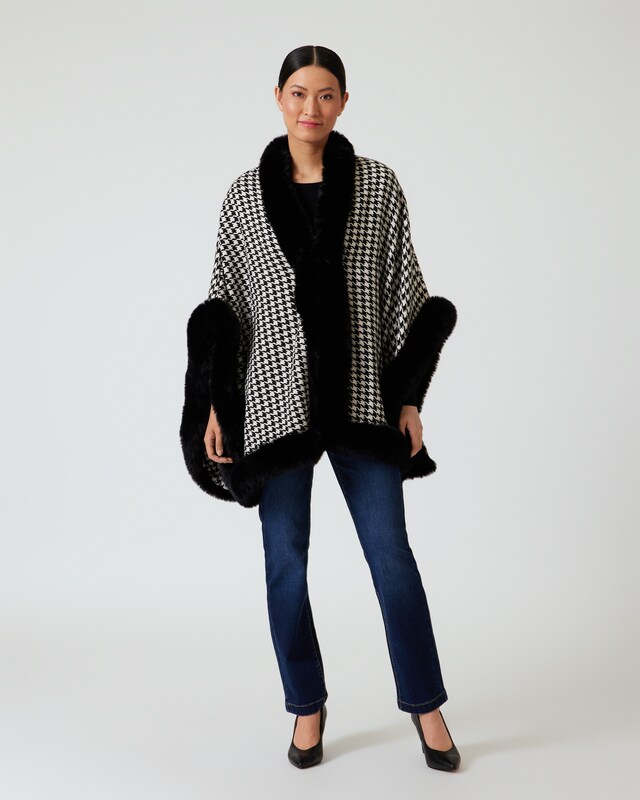 Jacquard Poncho mit Webpelzrand